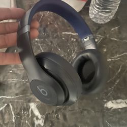 Beats (navy)
