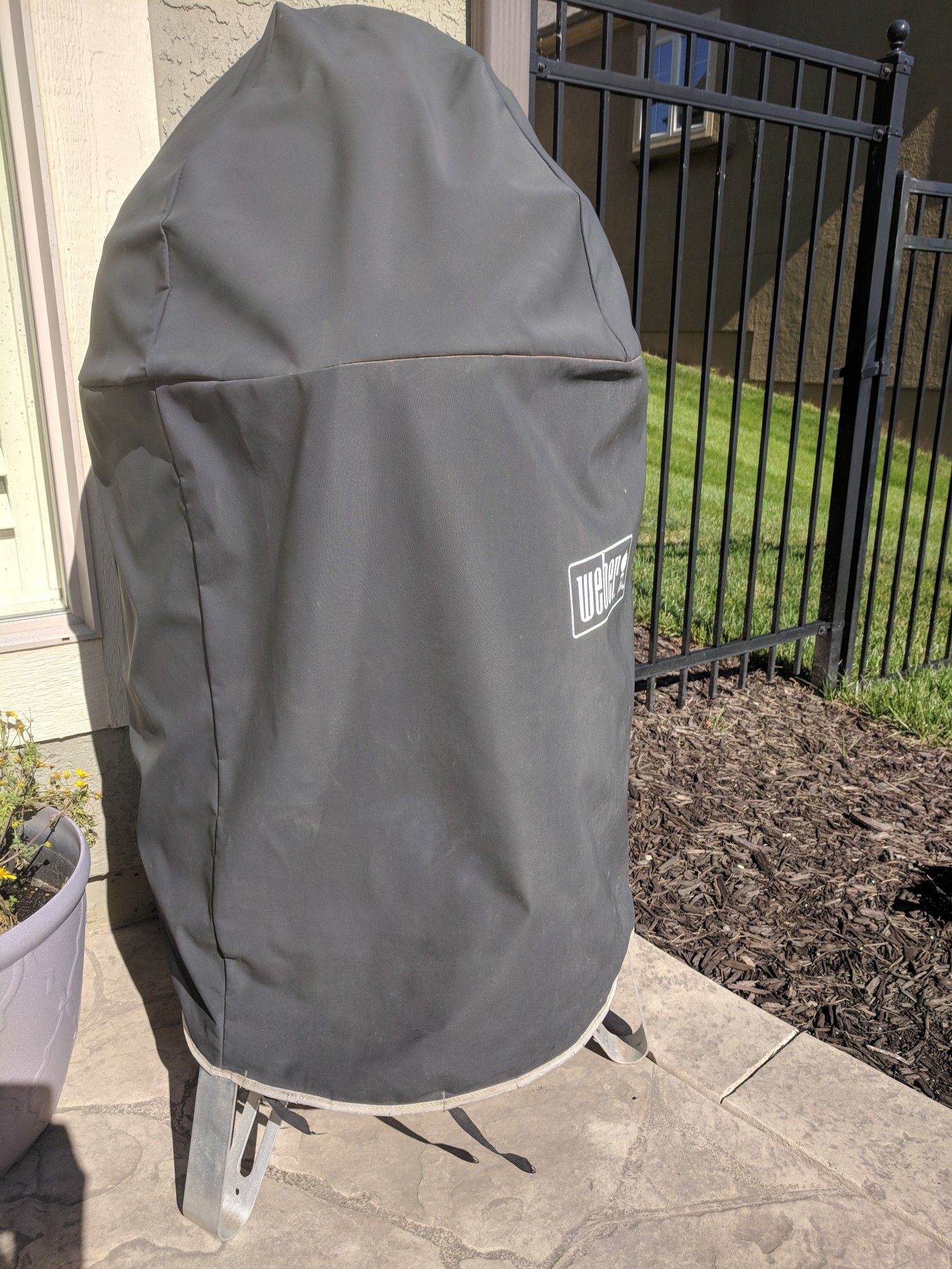 Weber Smokey Mountain 22" bullet smoker
