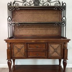 Bakers rack and storage trunk/ table  (set )