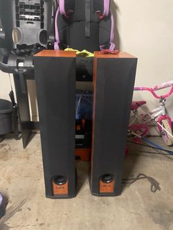 Polk Audio Tower Speakers