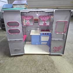18 Inch Doll Our Generation RV Trailer Camper
