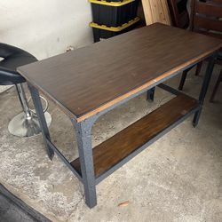 Heavy duty office desk 