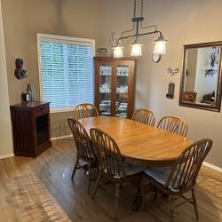 Dining table, solid oak,  68-108”