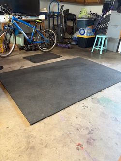 Heavy duty workout gym mat