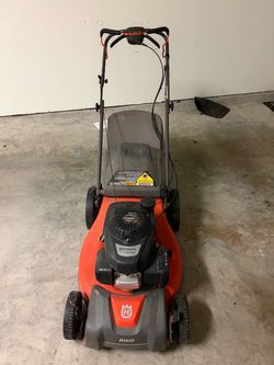 Hyundai self propelled mower