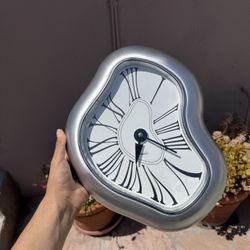 Kirch Melting Clock 