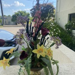 Fake Flower Arrangement