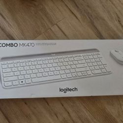 Logitech - MK470 Full-size Wireless Scissor Keyboard and Mouse Bundle- Off-White