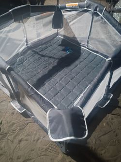 Icare foldable baby play pen