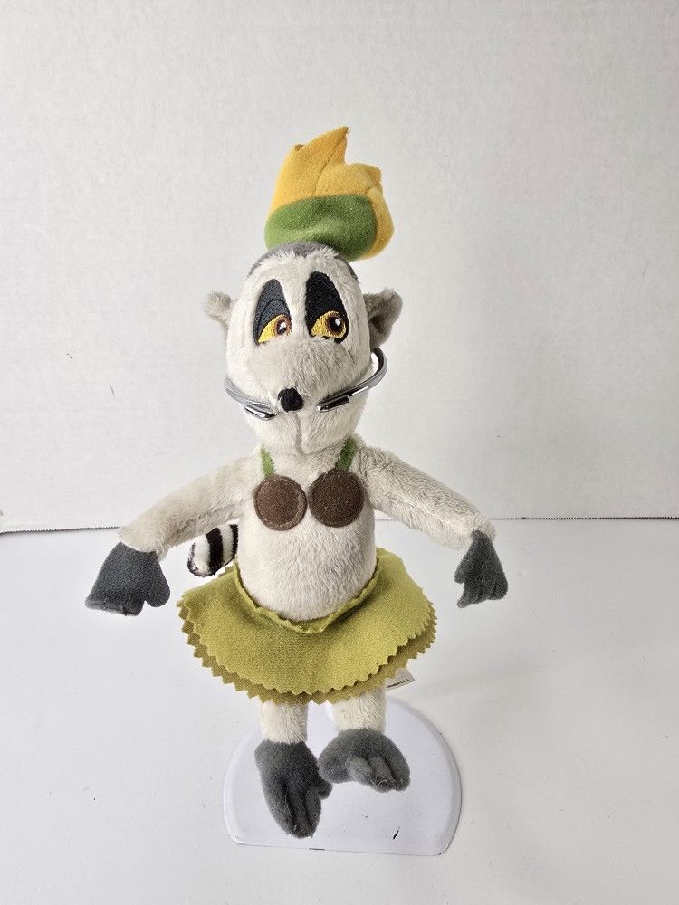 Madagascar 2 KING JULIEN PLUSH - 10" Lemur Stuffed Animal - Escape 2 Africa RARE
