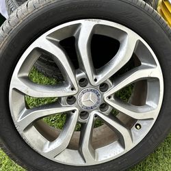 Mercedes Rims and Tires