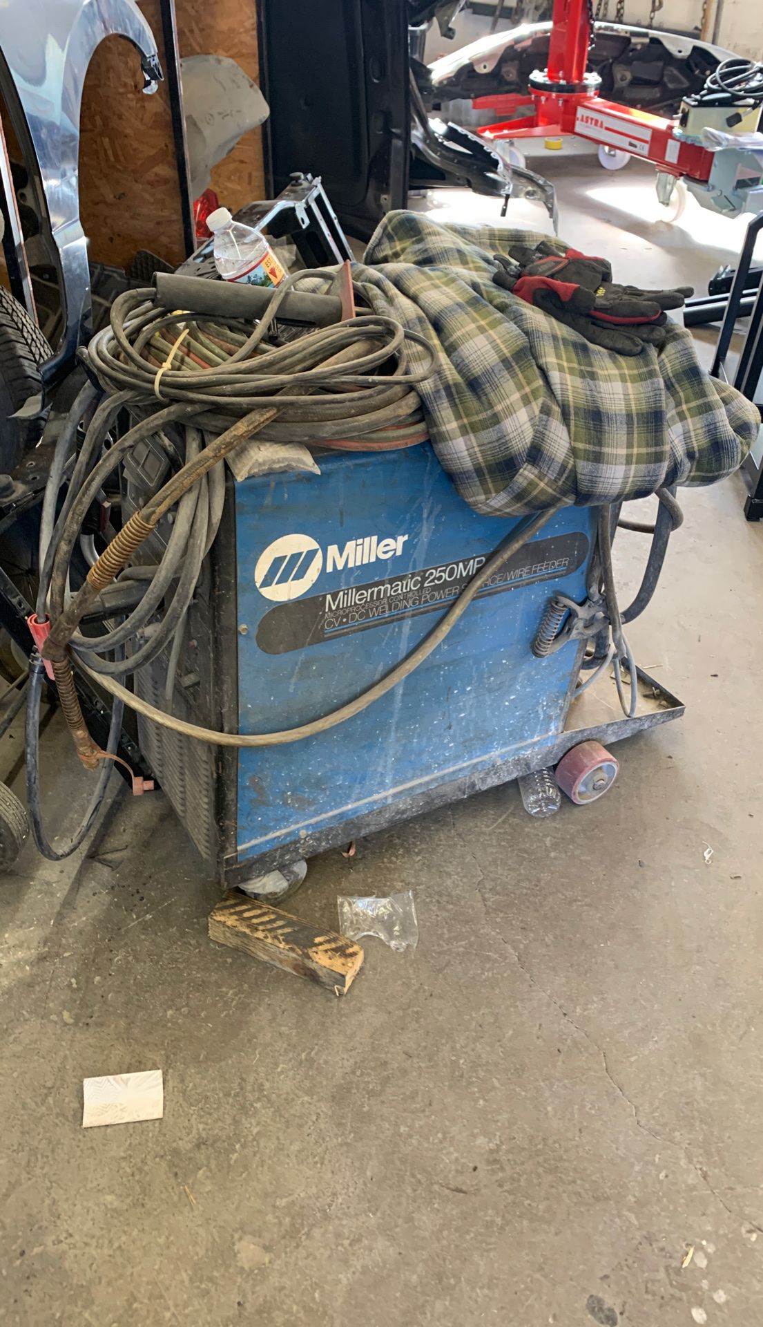 Miller welder 250 mp