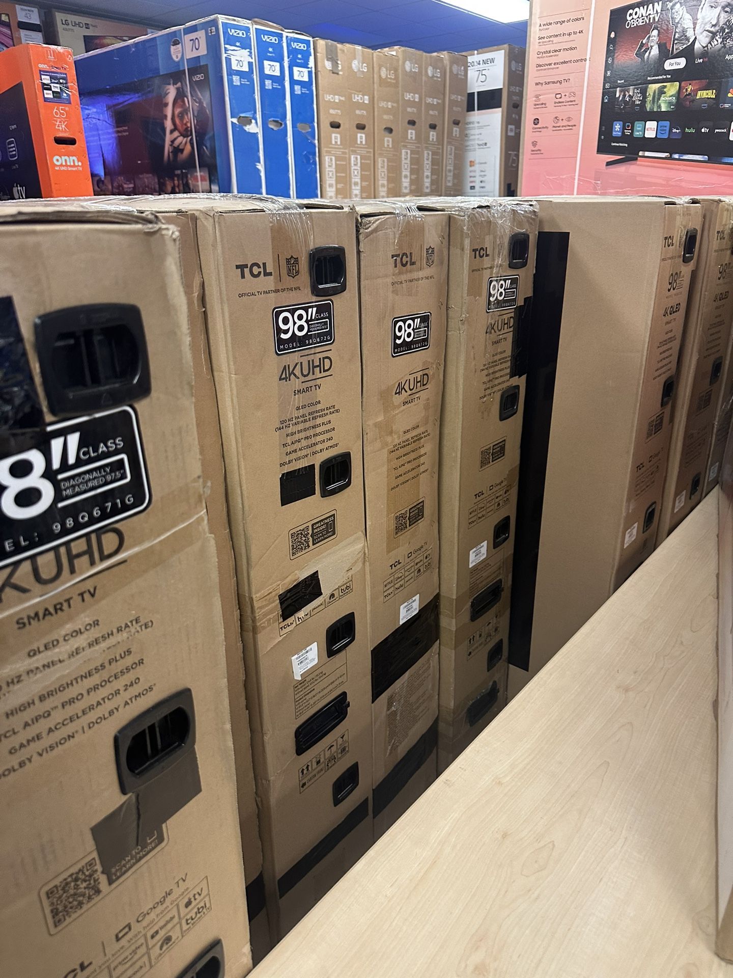 TCL 98-Inch 4K Smart TV (Class 4K QLED, 120Hz)