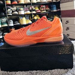 Unrelease kobe bryant total orange 11.5