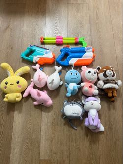 Water gun & dolls