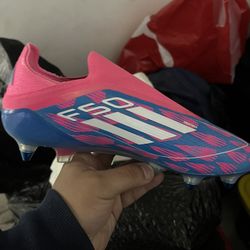 Adidas F50s Metal studs size 6.5