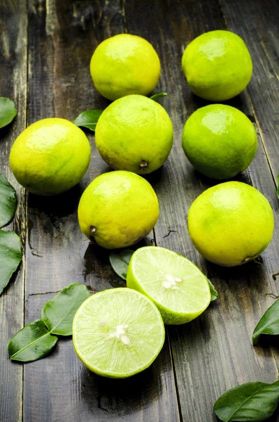Fresh Organic Limes - FREE!! 🍋🌿
