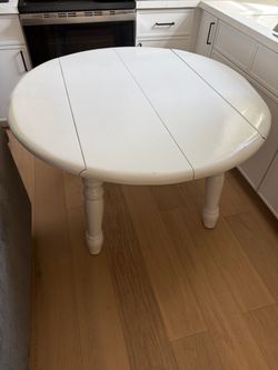 Round White Wood Dining/Craft Table