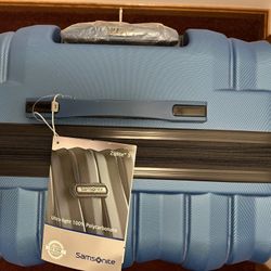 Samsonite Ziplite 3  28” Spinner Suitcase