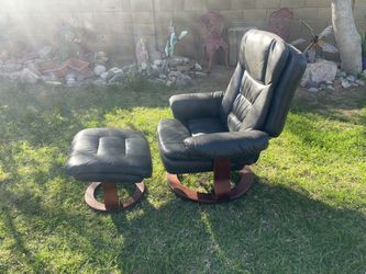 Vintage Recliner And Ottoman Chair Set 
