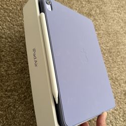 iPad Air With Apple Pencil 2