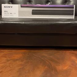 New SONY Sound Bar With Built In Subwoofers & 360 All Around Sound Mapping. 