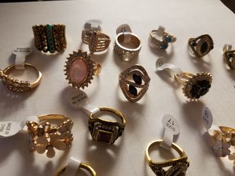 Women's Fashion Jewelry Rings
