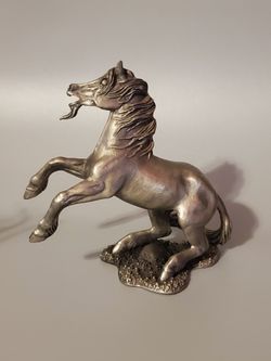 Vintage Hudson Pewter Horse Collectible Sculpture