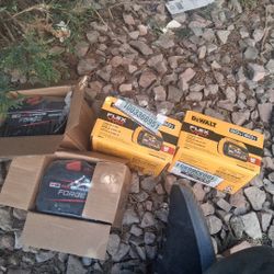 Dewalt 60volt Batteries And Milwaukee 12ah Batteries 