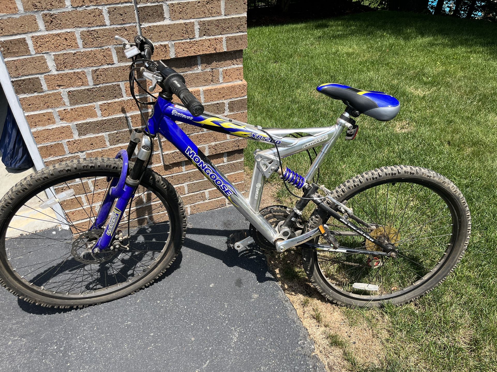 Mongoose bike