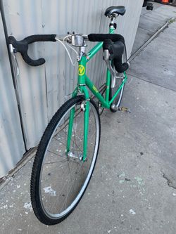 700c fixie bike Nashbar