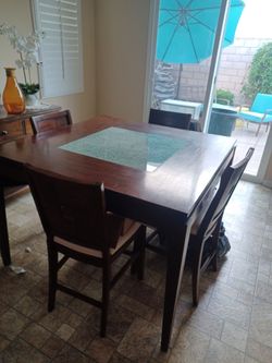 table & chair set