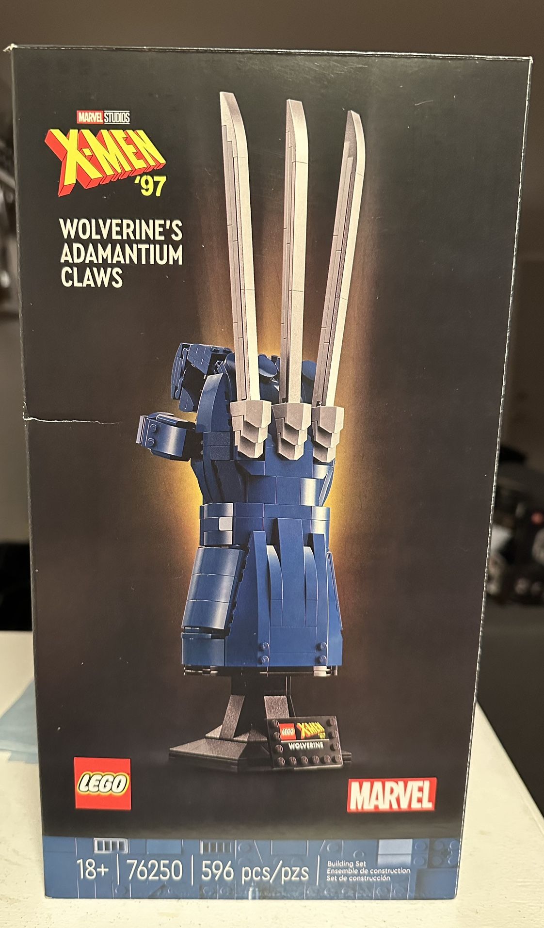 LEGO Wolverine’s Admantium Claws