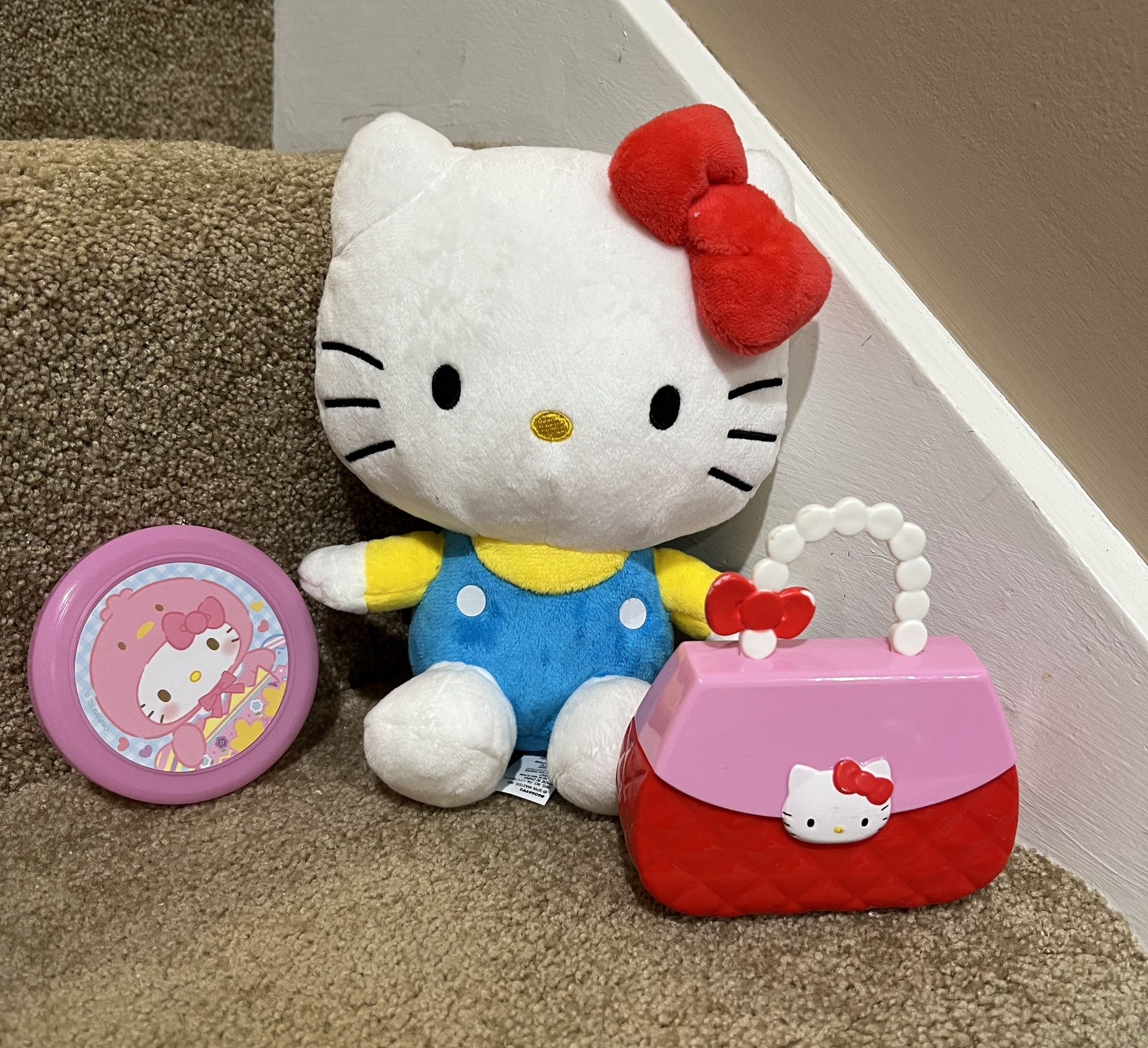 Hello Kitty lot of 3 plush 7” tall & plastic purse & frisbee