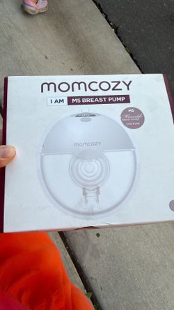 Momcozy breast pump