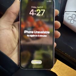 iPhone 14 