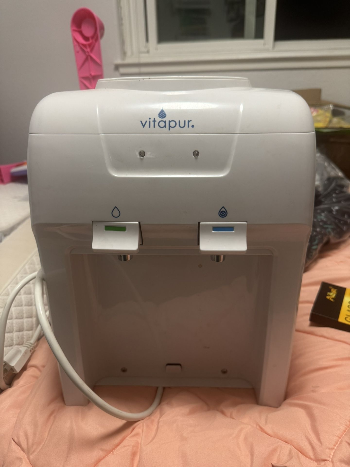 Vitapur Countertop Room Cold Water Dispenser, White