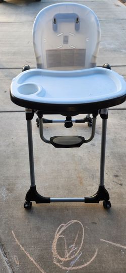 2 Baby High Chairs