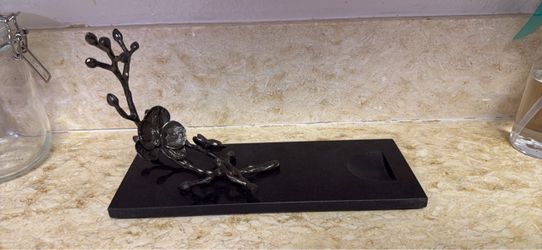 Michael aram wine holder