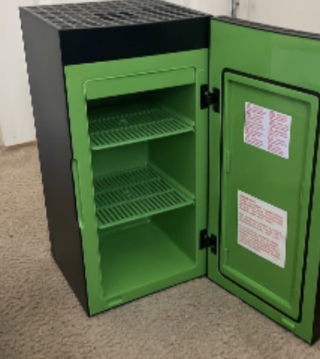 Xbox Mini Fridge