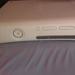 Xbox 360 Works Great Has All Cables 