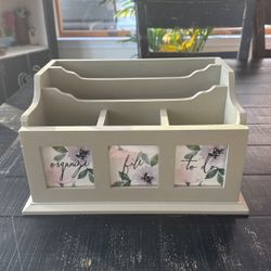 Mail/Desk Organizer
