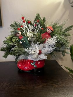 Christmas Floral Arrangement Fresh Evergreens Silk Vintage Kitschy Boot