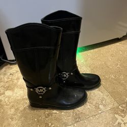 Black Rain boots 