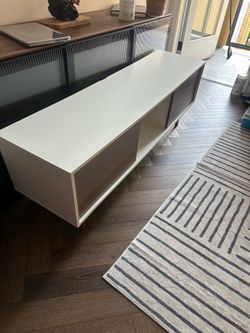 Tv stand modern
