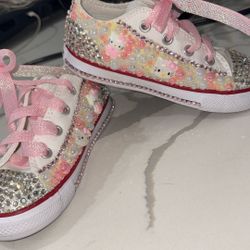 Size 8 Converse Never Worn.  Hello Kitty Theme 