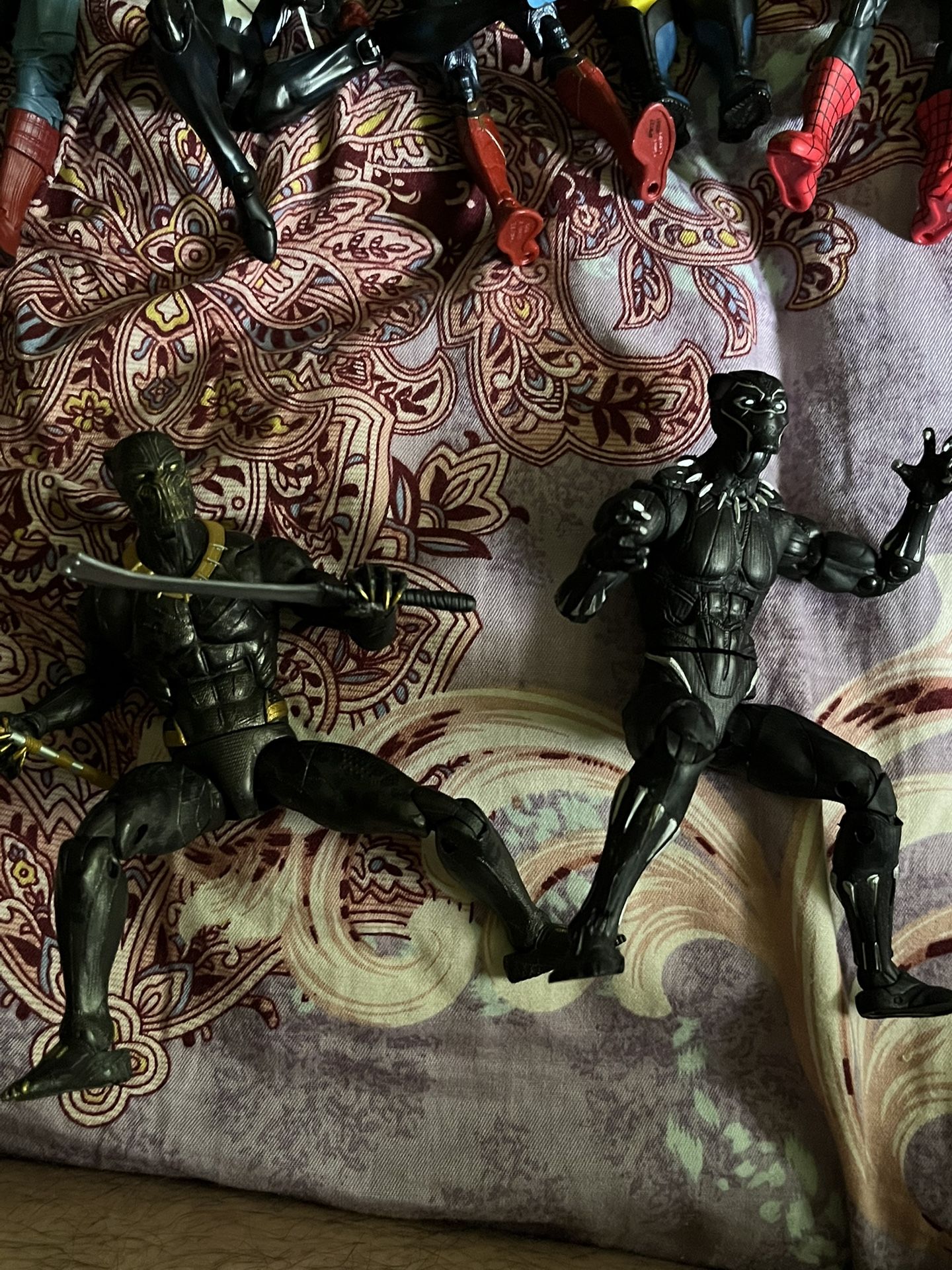 Black Panther And Kill Monger Marvel Legends