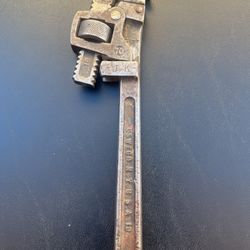 Vintage Oswego 10” Pipe Wrench 