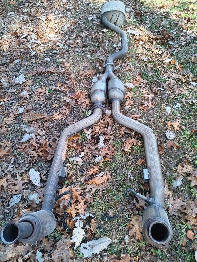 Exhaust System For Chrysler Crossfire