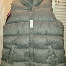 $15 Small Grey Vest From Old Navy. NWT